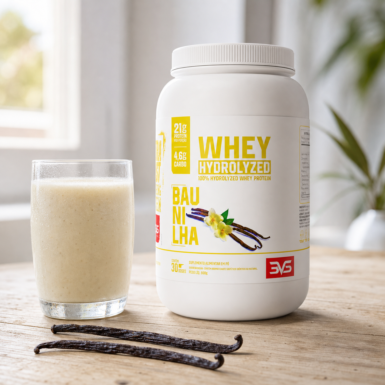 Whey Hidrolisada 900g sabor Baunilha com shake e favas de baunilha